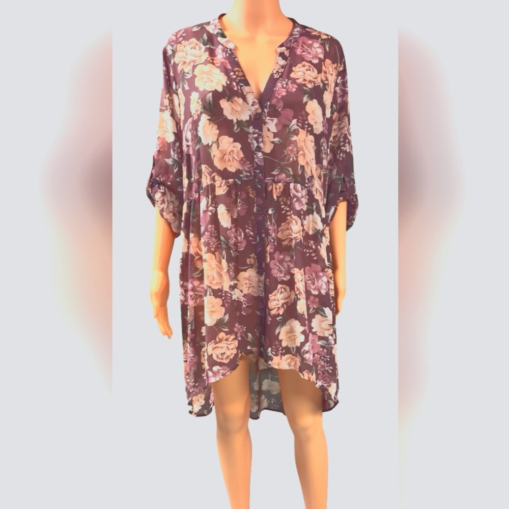 Torrid Size 2 (18-20)Floral Sheer Kimono Cardigan/Bathing Suit Cover Up